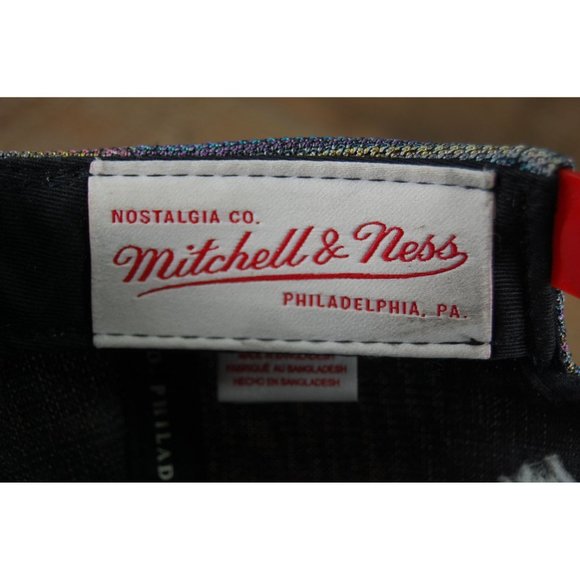 Chicago Bulls Mitchell & Ness Script Colorful Knit Fabric Snapback Hat Cap - Picture 8 of 10